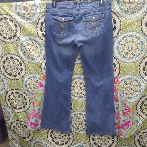 2110 Jeaniemade Size 13/14 Rue 21 Bell-Bottoms - Picture 2 of 4
